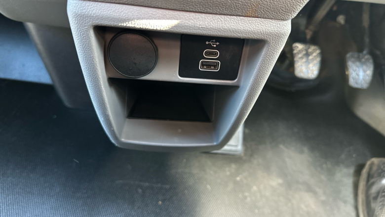 Ford Transit Custom 300 L1 Diesel Fwd 2.0 EcoBlue 136ps H1 Van Limited